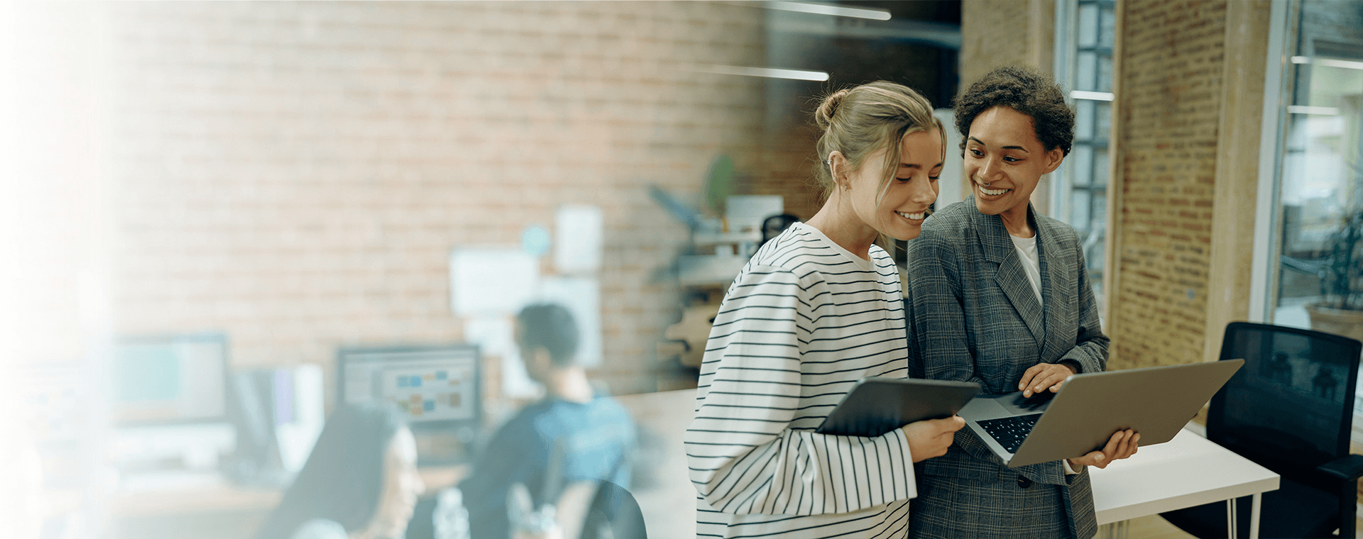 GrowBot AI-powered trading team